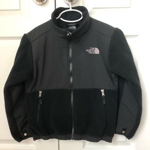 Boy’s North Face Denali Jacket size S/P (7/8)